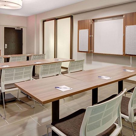 Microtel Inn & Suites By Wyndham Philadelphia Airport Ridley Park Екстериор снимка
